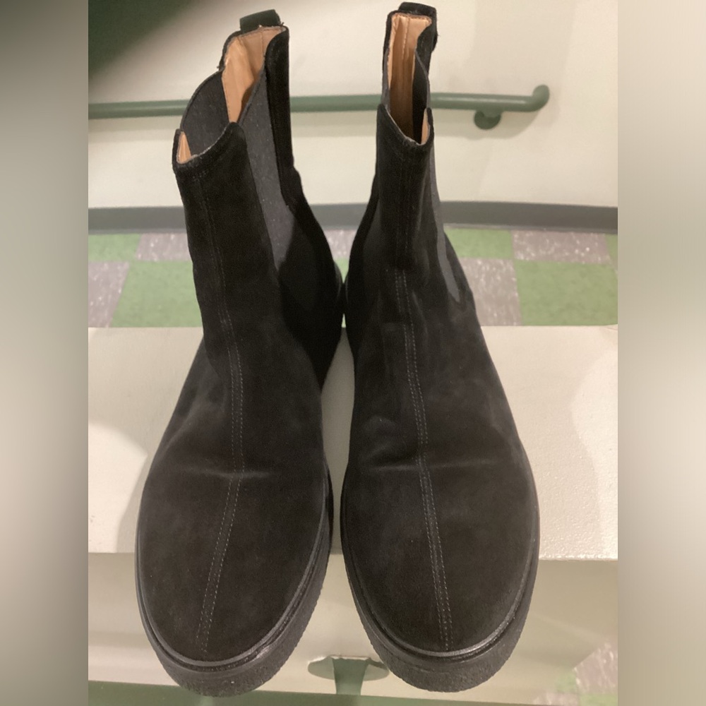 Men's Black Suede Chukka Boots